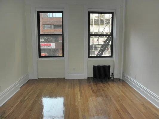 Rented by RV Realty | media 24