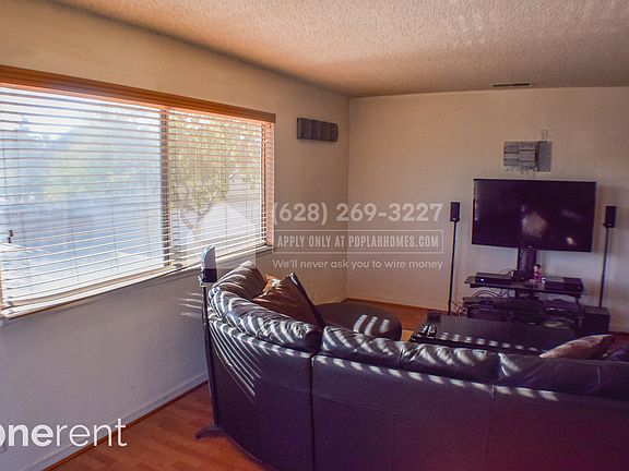 5th image of 381 San Miguel Ct APT 4