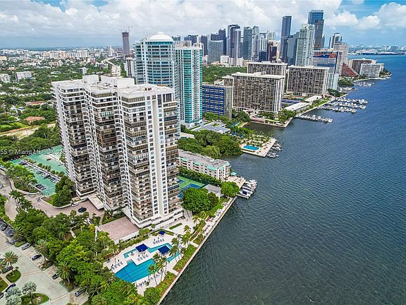 3rd image of 2333 Brickell Ave APT 1717