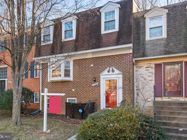 11701 Briary Branch Ct, Reston, VA 20191