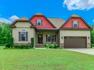 228 Clemens Dr, Pikeville, NC 27863