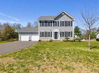 45 Windswept Rd, Manchester, NH 03109