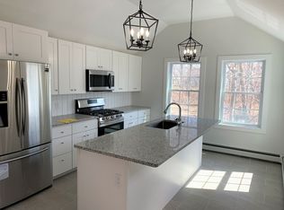 13 Bridge Rd #B, Salisbury, MA 01952
