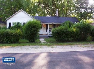 363 N Cash St, Seneca, IL 61360
