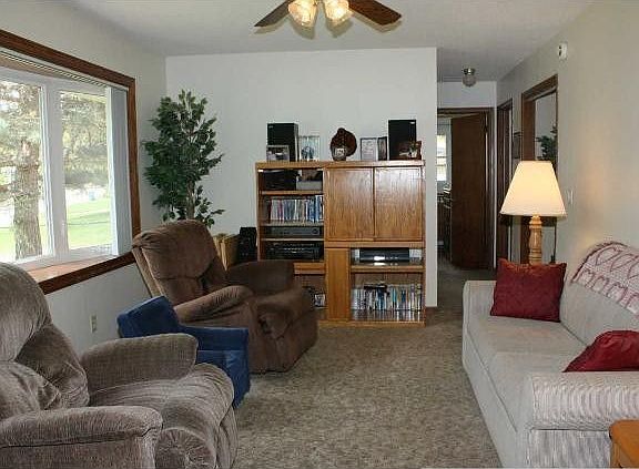 5th image of 3718 Violet Ave N