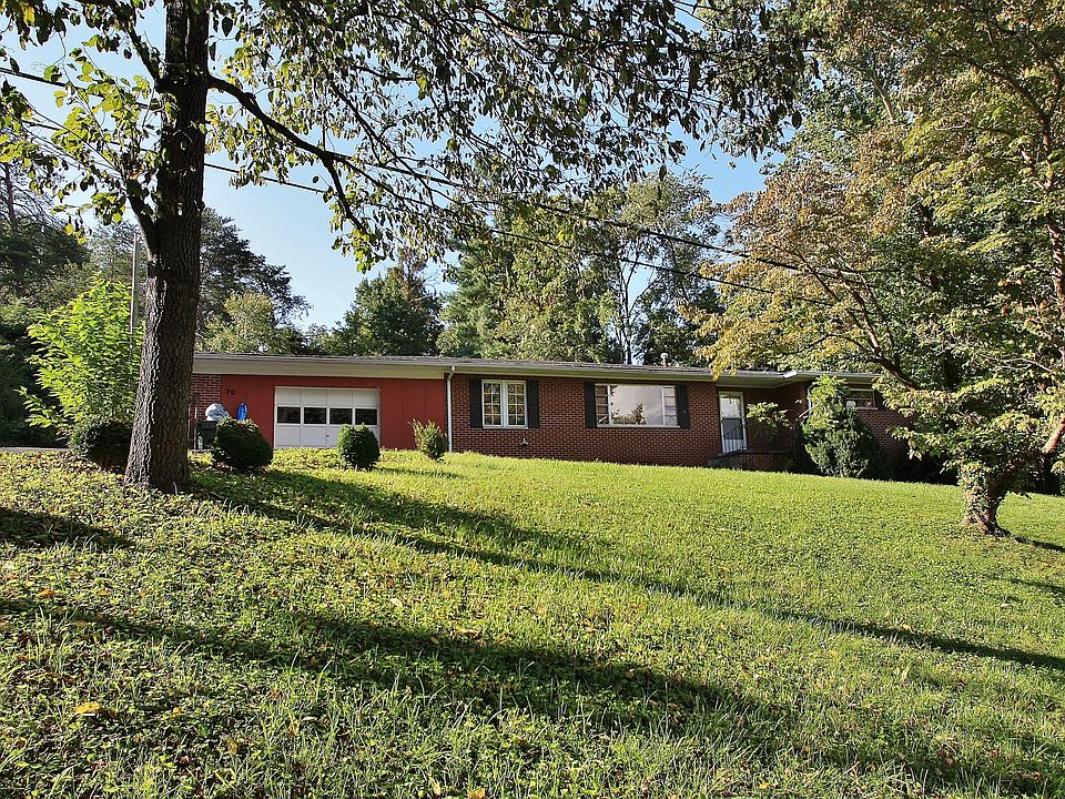 1st image of 70 Florence Ave