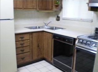 2465 Rosegarden Rd, Pittsburgh, PA 15220