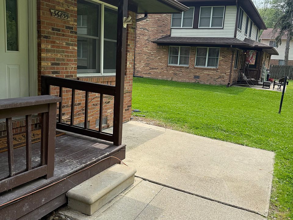 1st image of 36855 Brewster Ln