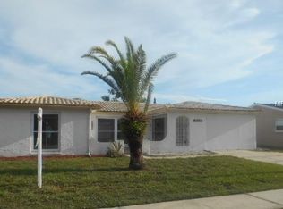 3150 Roxbury Dr, Holiday, FL 34691