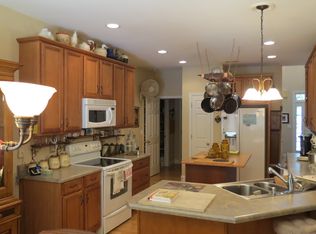 30 Rustcraft Dr, Greer, SC 29651