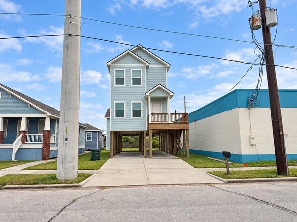 4306 Ball St, Galveston, TX 77550