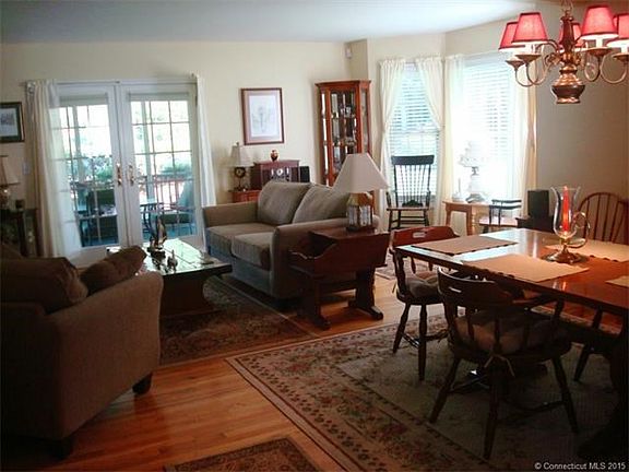 Open Living Room/Dining Area