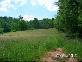 4th image of 29 Lee Ln