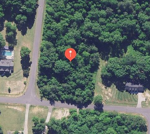 3rd image of 440 Peaceful Creek Dr