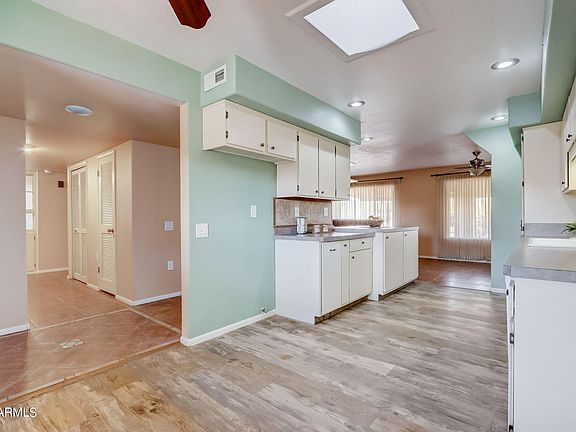 4th image of 16417 N 111TH Avenue