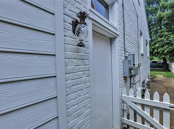 5th image of 1421 Westbrook Ave