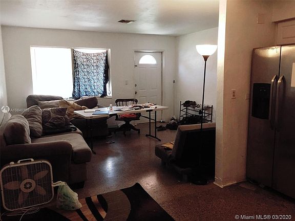 2nd image of 16161 NE 18th Ct #16163