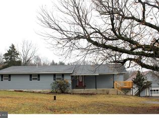 1214 Huffs Church Rd, Barto, PA 19504