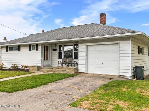 305 Reeves St, Dunmore, PA 18512