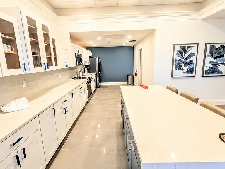 4822 Ocean Blvd #5F — Photo 47