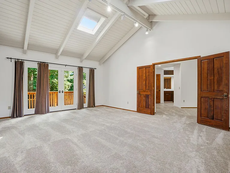 2561 Rolling Hills Ct — Photo 17