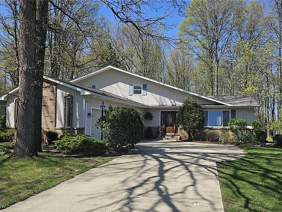 2nd image of 14296 Wilma Dr