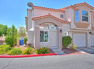 6961 Coral Rock Dr, Las Vegas, NV 89108