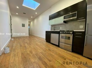 666 Onderdonk Ave #2S, Ridgewood, NY 11385