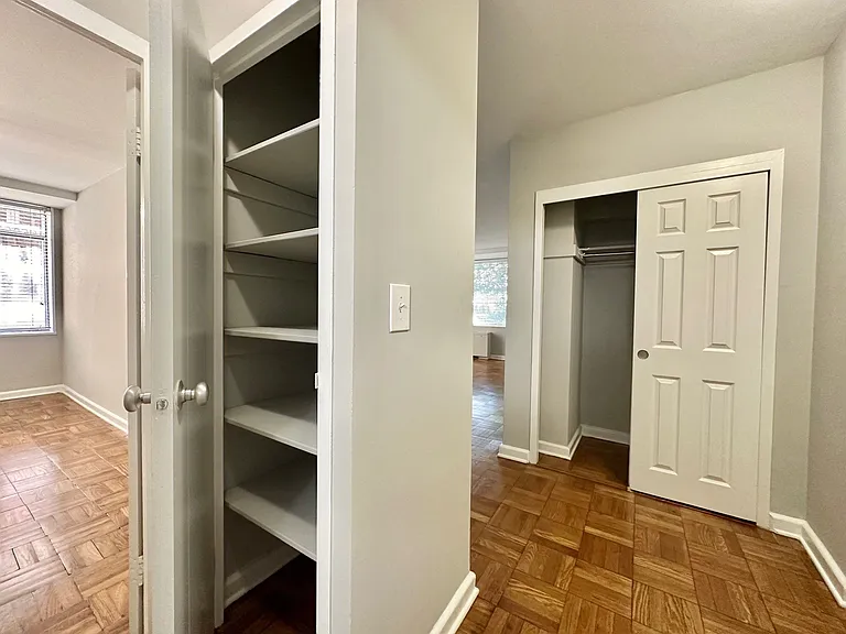 Connecticut Park Apartments — Photo 43