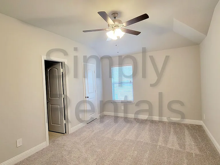 1417 Brindle Dr — Photo 10