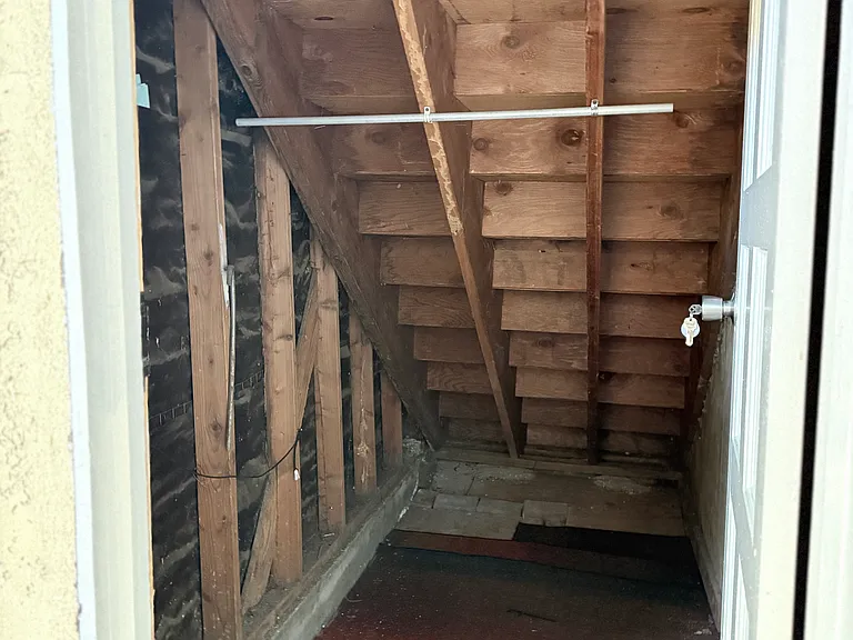 12521 Saticoy St #7 — Photo 20