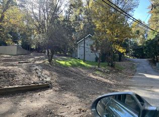 24973 Scenic View Dr, Crestline, CA 92325