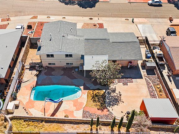 2nd image of 10523 Fernridge Ct