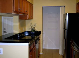 11704 Olde English Dr UNIT 11704F, Reston, VA 20190