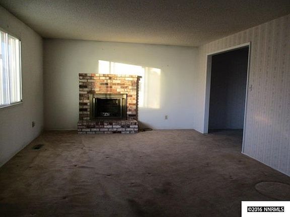2nd image of 1778 Howard Dr