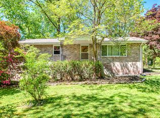 409 East Dr, Powell, TN 37849