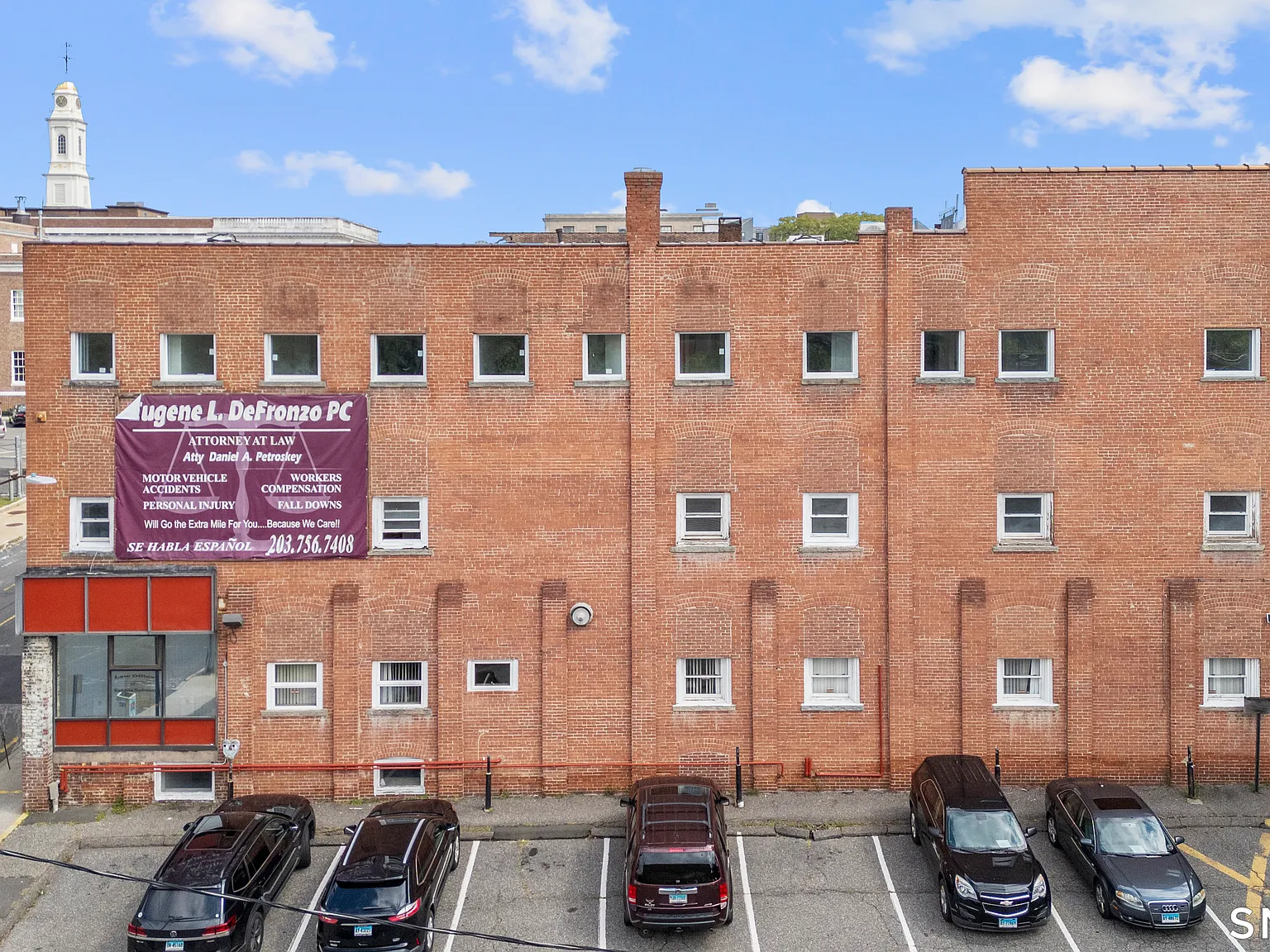 1 bed, 1.0 bath, 13716 sqft, $1,550 — Photo 3
