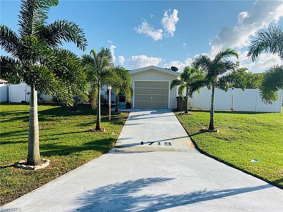 3rd image of 1718 Margate Blvd