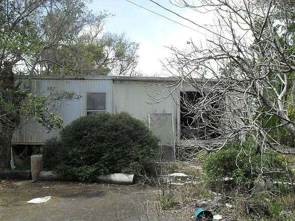 17739 Greensboro St1