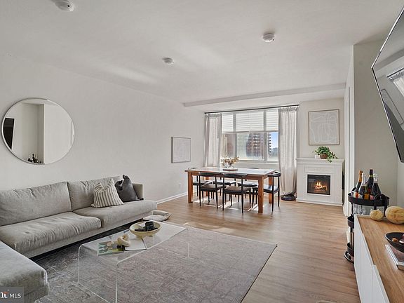 2nd image of 301 N Beauregard St APT 802
