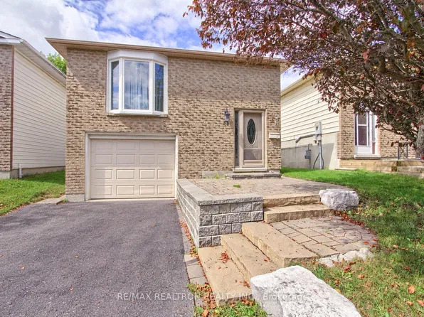 28 Longview Dr, Bradford West Gwillimbury, ON L3Z 2H2