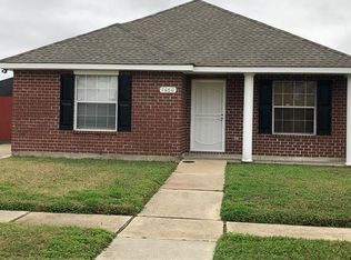 7660 Vincent Rd, New Orleans, LA 70128