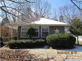 7 Mount Matterhorn Ln, Toms River, NJ 08753