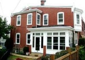 176 Kalos St, Philadelphia, PA, 19128