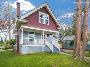 272 SE Walnut St, Hillsboro, OR 97123