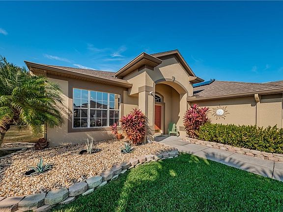 2nd image of 2419 Wood Pointe Dr