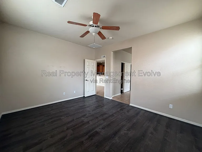 5640 W Kowalsky Ln — Photo 19