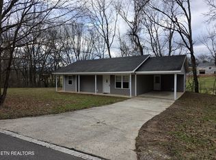2474 New Lake Rd, Spring City, TN 37381