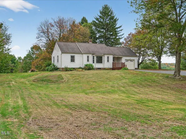 3896 NY-150, West Sand Lake, NY 12196