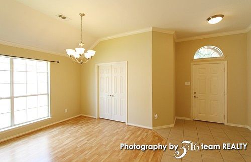 3rd image of 11369 Kingsville Dr